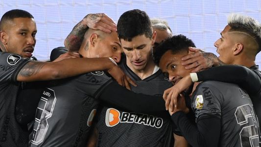 Mineiro dio el golpe en el Monumental y le ganó a River con gol de Nacho Fernández, el gran protagonista