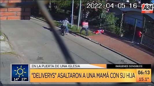 Ezpeleta: así deliverys asaltaron en la puerta de una Parroquia