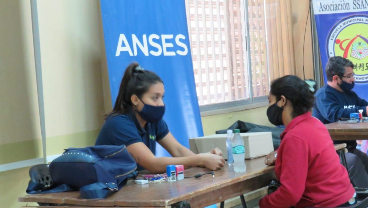 ANSES Pensión No Contributiva: Cómo sacar un crédito si soy madre de 7 hijos o más
