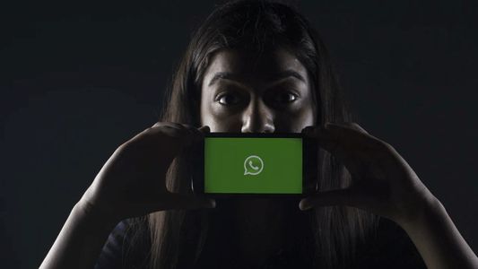 Truco de WhatsApp: descubrí cómo saber si alguien espía tus chats