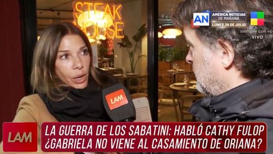 La extraña actitud de Catherine Fulop al hablar de la presencia de Gaby Sabatini en la boda de Oriana