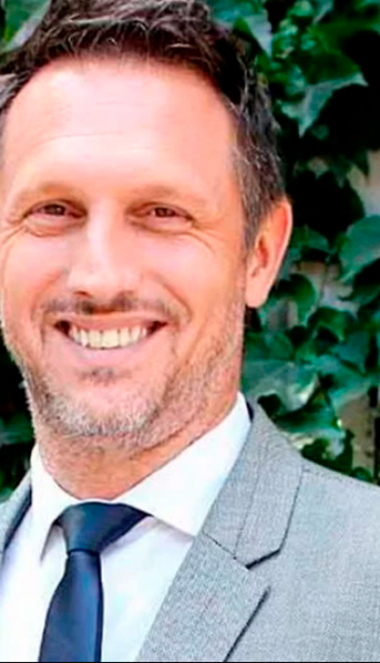Desvincularon a David Kavlin de Chismoses: ¿Por pedido de Laura Ubfal?