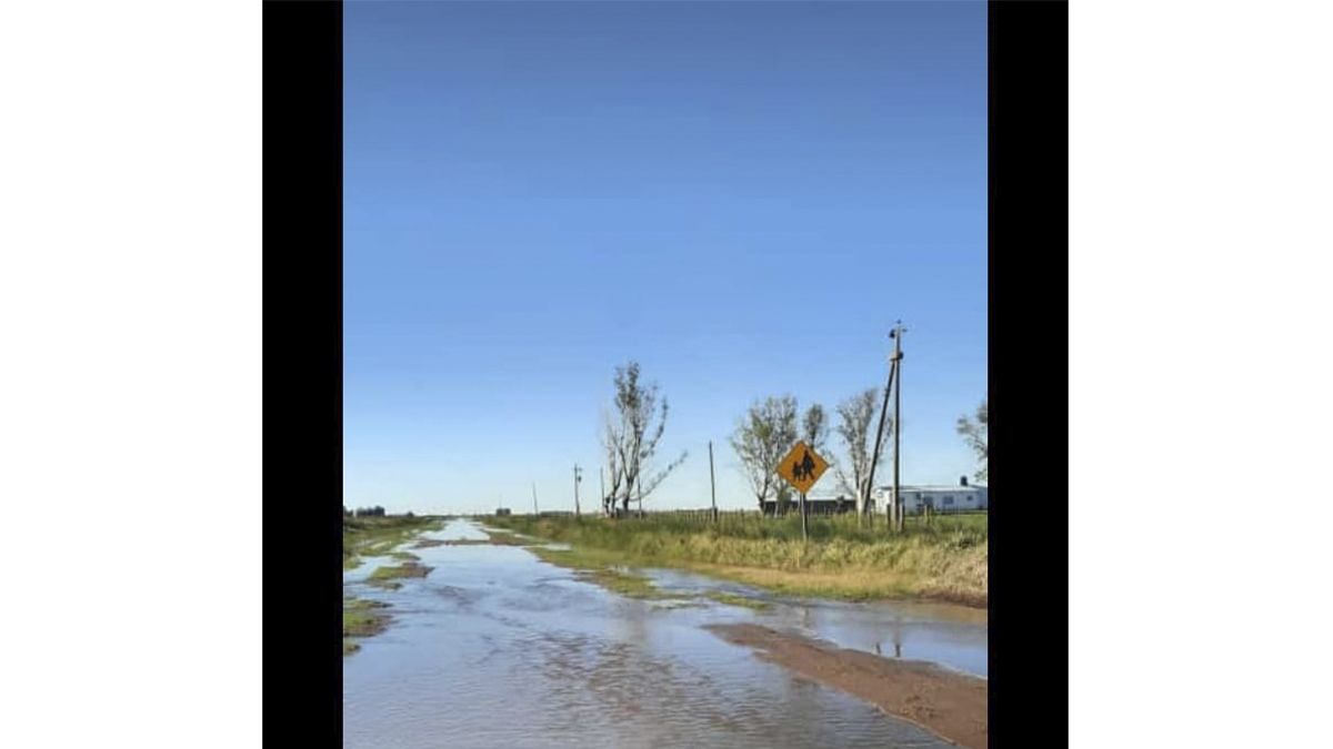 Las escuelas también sufren por el estado de los caminos rurales. 