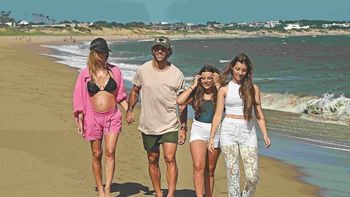 El inesperado problema de las hijas de Nicole Neumann en la playa