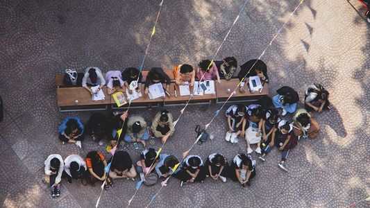 Inicio de clases 2022: ¿existe un riesgo de rebrote de casos de coronavirus con la vuelta a las aulas?