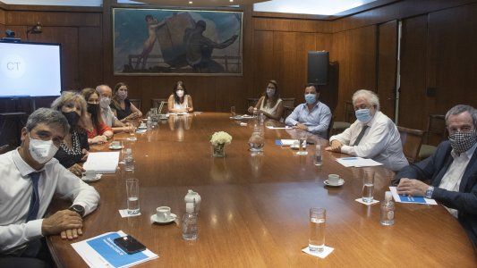 Agenda de Diputados: Ginés expone el plan y cronograma de vacunación contra el coronavirus