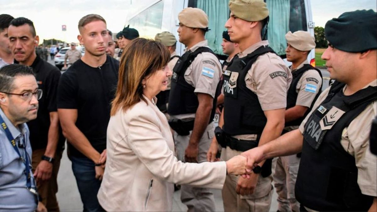 La ministra de Seguridad pidi&oacute; por los Militares detenidos. (Foto: archivo)