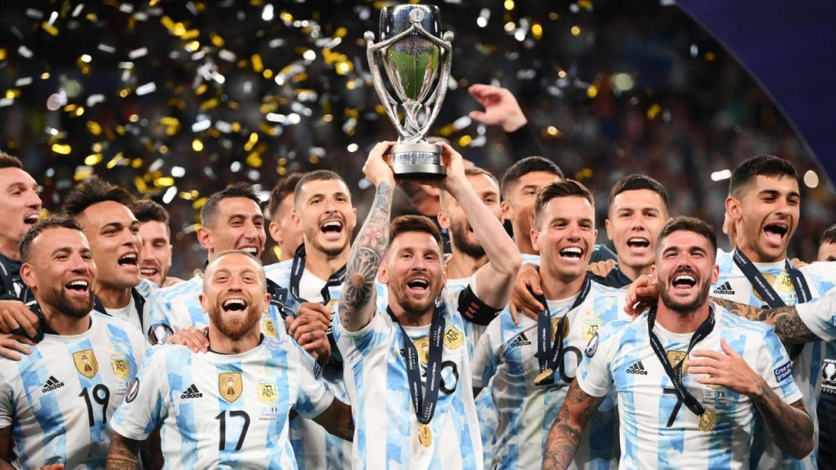 Messi levantó su segundo trofeo oficial en la Selección Argentina. 