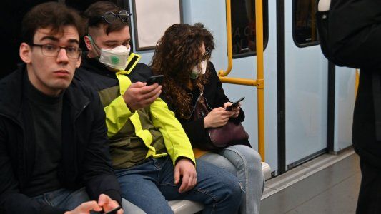 El coronavirus se expande fuera de China: 8 muertos en Irán, 4 en Corea del Sur y más de 100 infectados en Italia