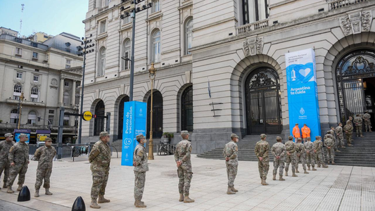 Provincias en alerta: piden al Gobierno nacional que aclare el plan de vacunación y efectos adversos de las vacunas