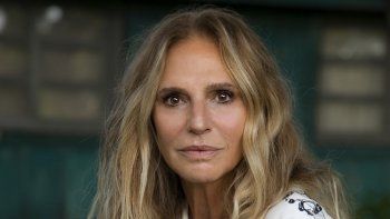 Ginette Reynal también tiene COVID: Empezó con dolor de...