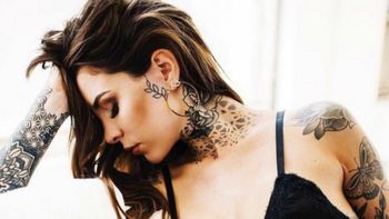 Candelaria Tinelli se hizo un piercing en una lola