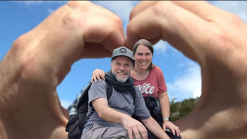 Las imágenes de Malena Guinzburg con su novio durante sus vacaciones en El Chaltén