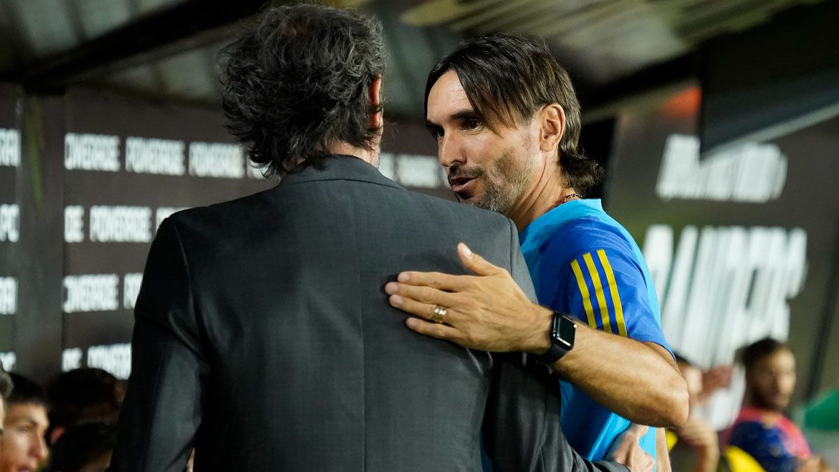 La aclaración de Diego Martínez tras los insultos que recibió Boca en La Plata: Estuvimos...