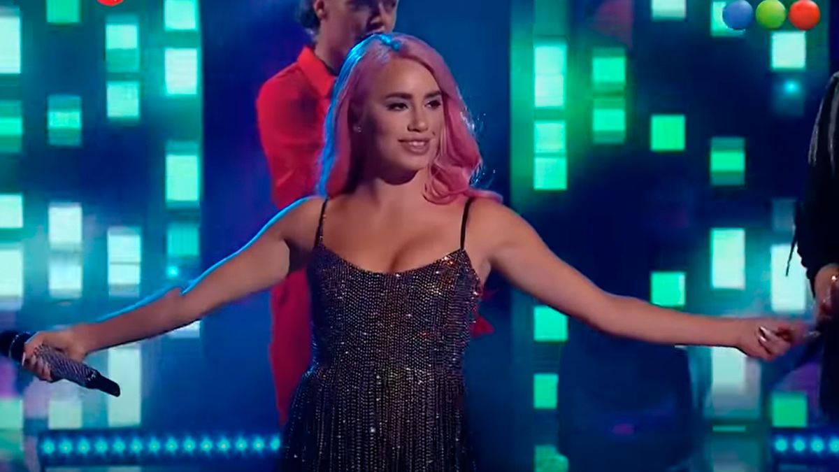 La Voz Argentina: Lali Espósito deslumbró a todos con su equipo.