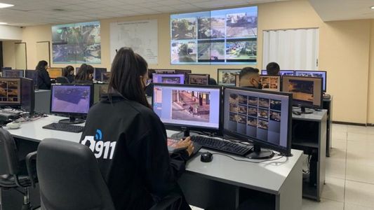 El desesperado pedido de ayuda de un joven que llamó al 911 al ver que su mamá se ahogaba