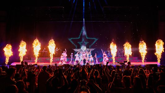 Emilia Mernes terminó su exitosa gira por España: las fotos