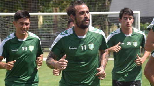 Daniel Osvaldo se entrenó en Banfield: Vamos a ver cómo me siento, estoy cansado pero con muchas ganas