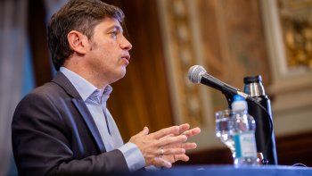 Kicillof destacó la baja de casos de coronavirus en la Provincia y adelantó el lanzamiento de la aplicación Cuidar verano