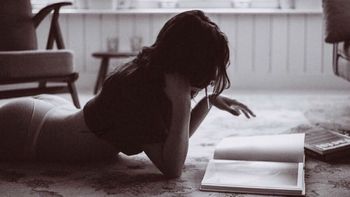 Thelma Fardin, foto sensual y fragmento de su libro: Siempre escribí, siempre soñé