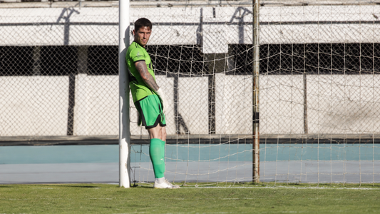 El arquero se enojó e hizo una huelga: el insólito video del jugador que decidió no atajar un penal