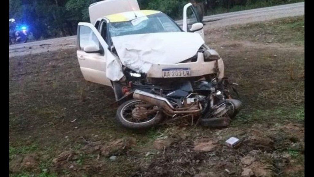 Video impactante: Conducía borracho, se cruzó de carril y chocó con un motociclista que murió en el acto