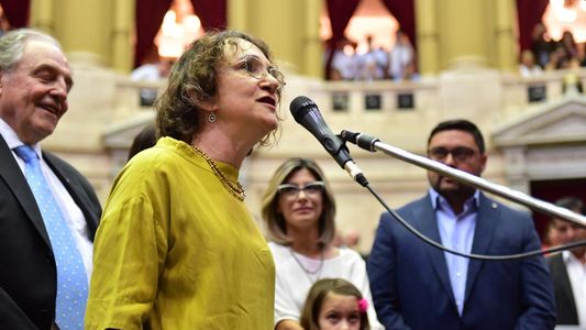 No estamos en un estado de desesperación de vacunas, dijo una diputada oficialista
