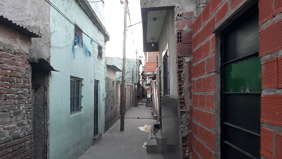 La Matanza: matan de un disparo en la cabeza a un joven en un búnker de drogas