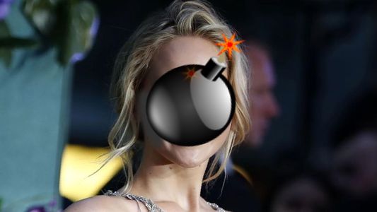 Una vez que entro a un lugar público me convierto en una perra