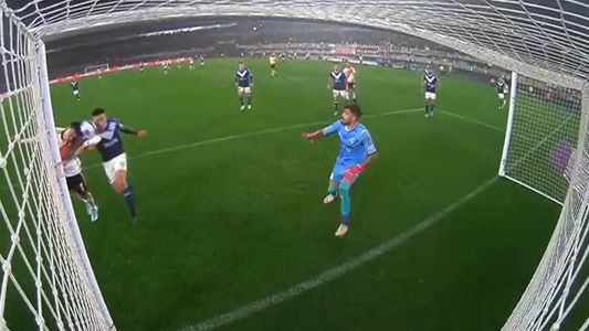 River eliminado de la Copa Libertadores 2022: las dos jugadas en las que el VAR perjudicó al Millonario