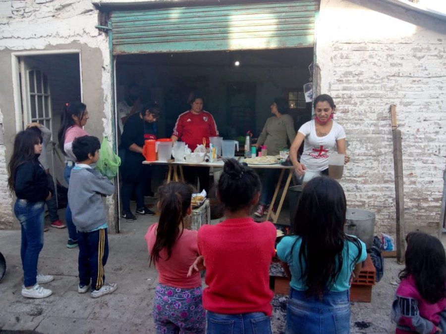 La crisis del coronavirus en las villas: la historia de un comedor autogestivo de Carcova que alimenta a 230 familias