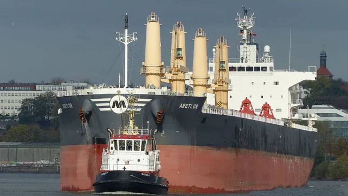 Los investigadores creen que el buque Areti llevaba ocultos 50 kilos de cocaína en la parte inferior del casco. 