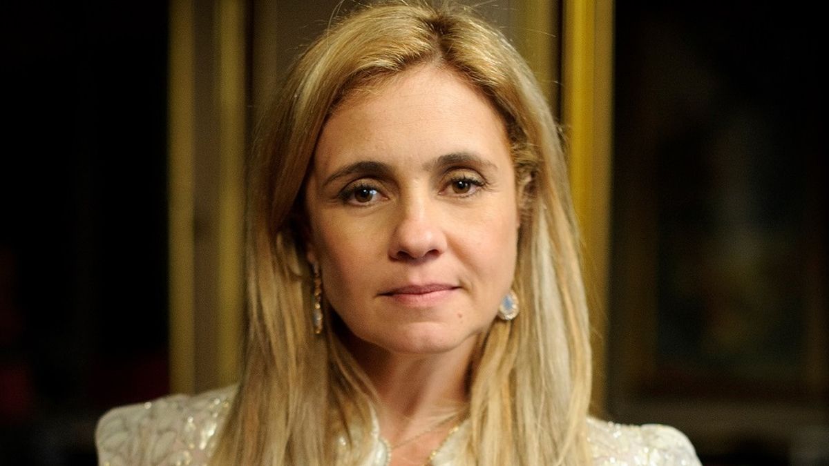 -Carmina de Avenida Brasil-