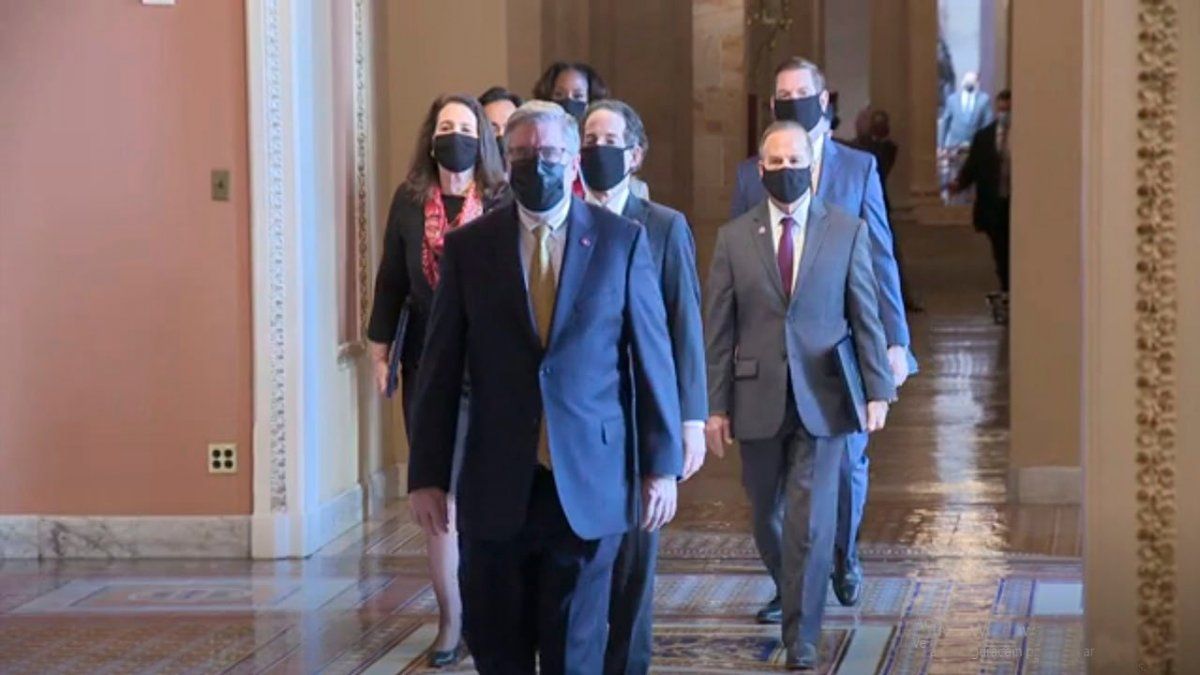 El impeachment es constitucional y comienza la acusación en el Senado contra Trump