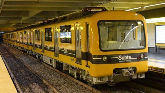 El gobierno porteño quiere llevar el pasaje de subte a $16,50, tras el reciente aumento del 66%