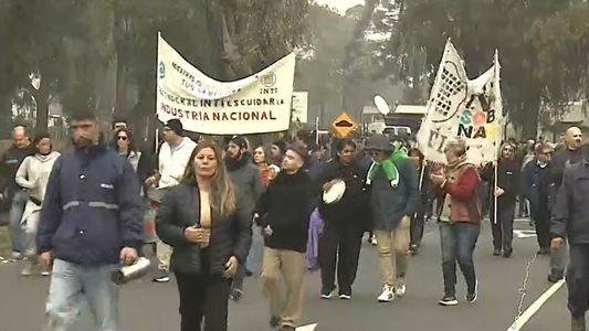 Protesta y tensión: empleados del INTI cortan la General Paz