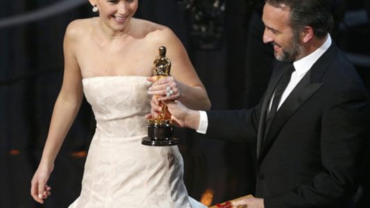 La famosa actriz que sacó la estatuilla del Oscar de su casa