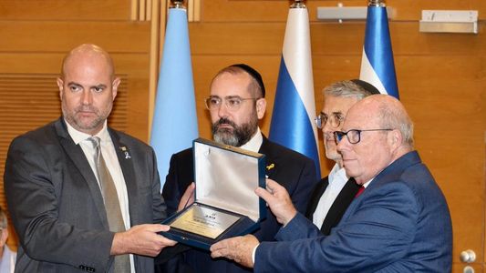 Exclusivo A24.com | Cómo fue el primer homenaje en la historia a las víctimas de la AMIA que realizó el parlamento israelí