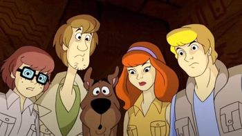 Un histórico personaje de Scooby Doo sale del closet