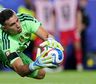 Inglaterra tiene miedo: la inesperada publicación sobre el Dibu Martínez en la previa de la semifinal ante la Selección Argentina
