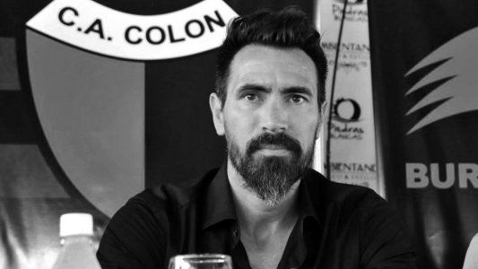 Perfil de Eduardo Domínguez, entrenador del líder Colón