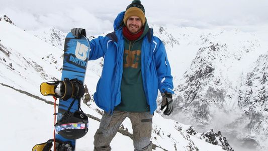 Separado de Agustina Córdova, Gastón Soffritti se divierte en la nieve