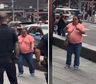 Una mujer apuñaló a dos personas, una de ellas murió, y la Policía la abatió: el video
