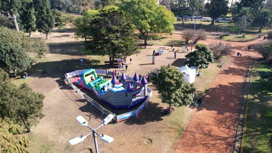 Las plazas porteñas también se suman a las vacaciones de invierno