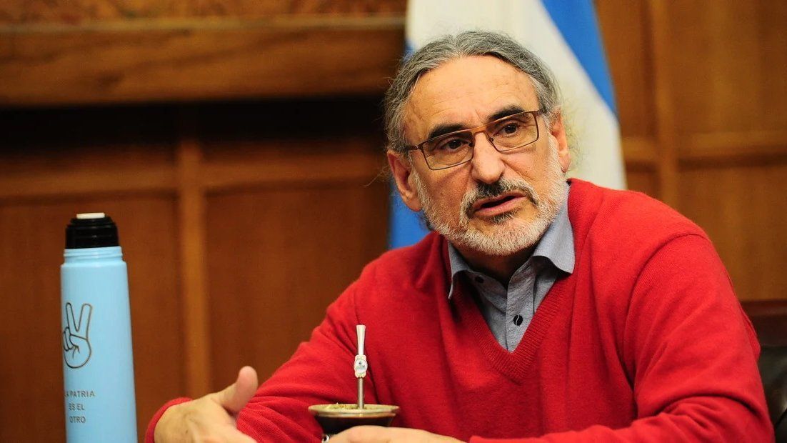 Productores aliviados: “el esquema de retenciones del 2008 no tiene posibilidades de instrumentarse”, aclaró Basterra
