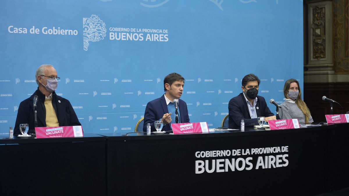Axel Kicillof en conferencia de prensa sobre el plan de vacunación.