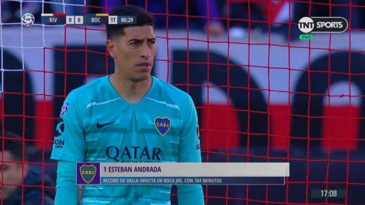Esteban Andrada rompió el récord de imbatibilidad en el arco de Boca