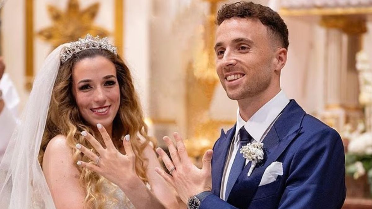 Diogo Jota se hab&iacute;a casado hace 11 d&iacute;as con la madre de sus tres hijos.