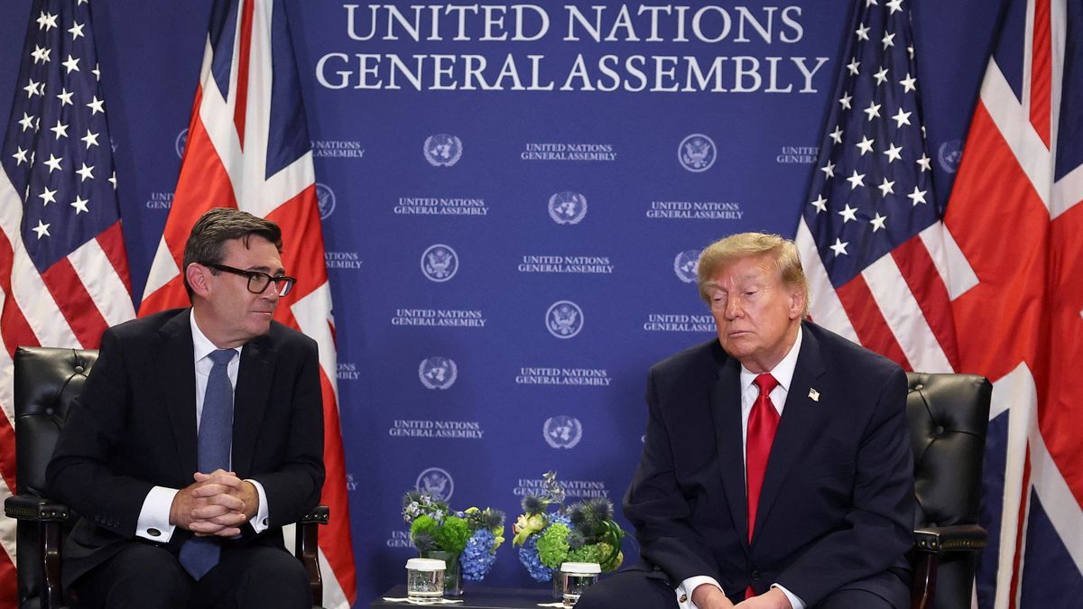 Trump y el primer ministro del Reino Unido hablaron sobre las Malvinas durante su primera reunión bilateral. (Foto: Reuters)