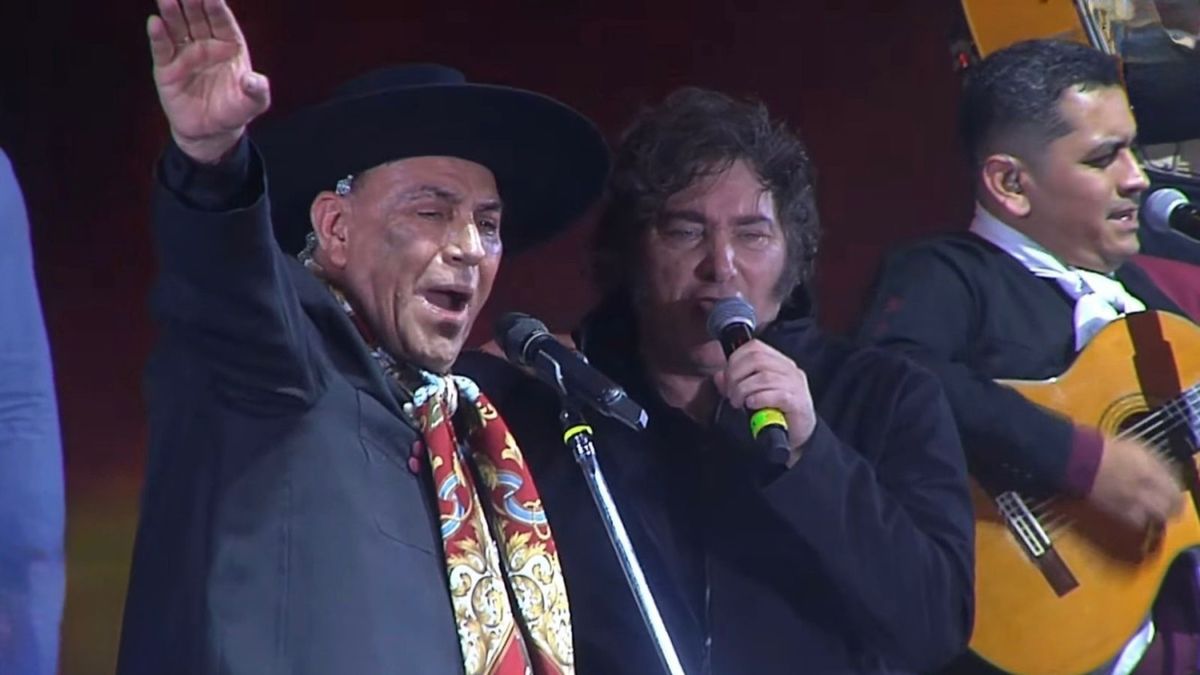 El Chaqueño Palavecino explicó por qué invitó a Milei para que cante con él en Jesús María
